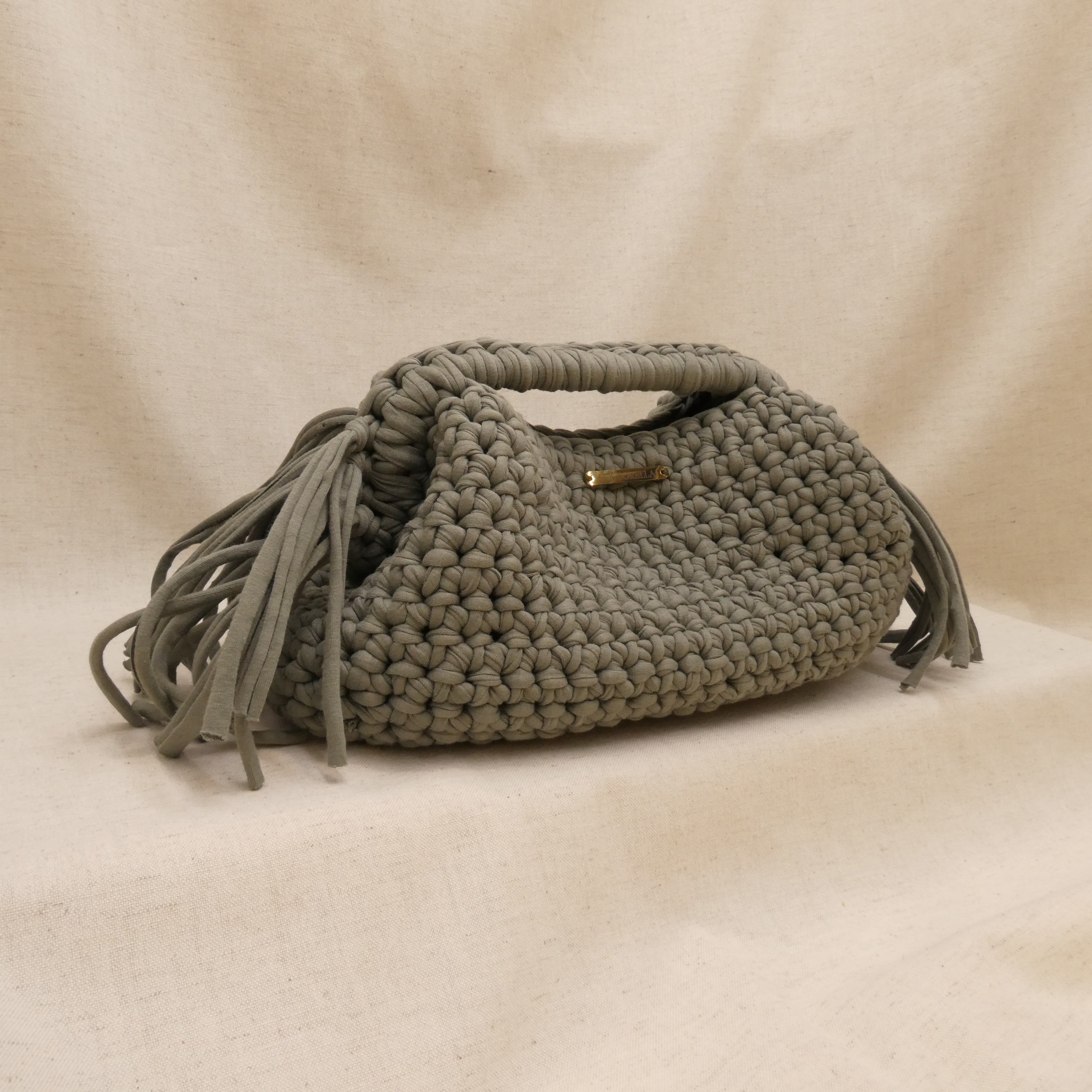 Formentera curve clutch